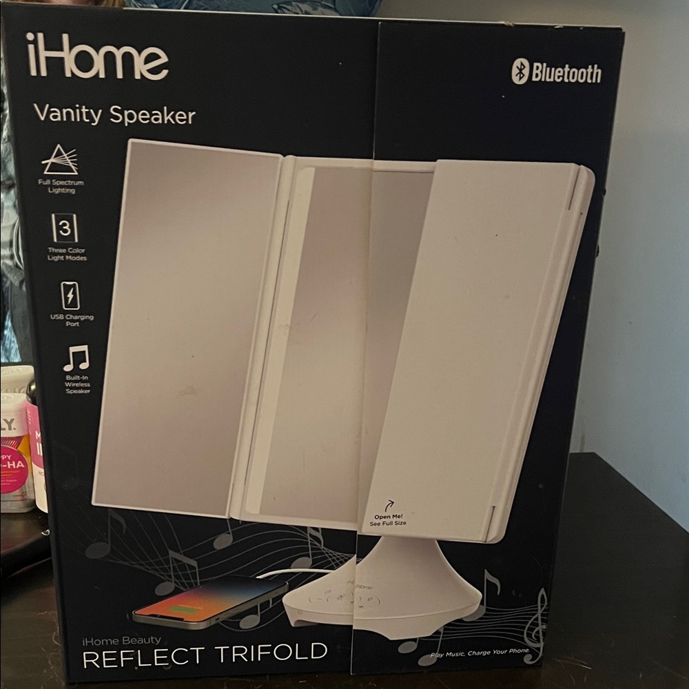 iHome Reflect Trifold Vanity Speaker with Bluetooth